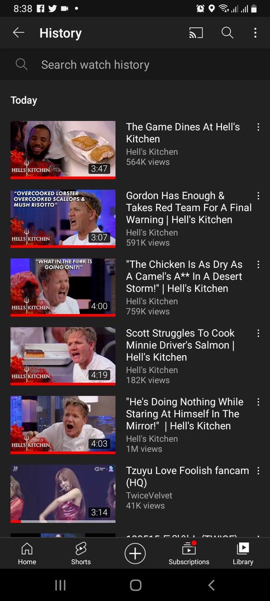 Am I weird? Because everytime I eat my food I will watch Hell's Kitchen and watching gordon ramsay yell at them https://t.co/uY0nr1SXsF