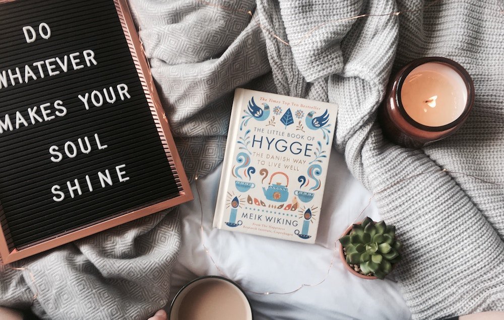 How to transform your new house into the Hygge home of your dreams  [first timer’s guide to the Danish style]
▸ lttr.ai/jmjp

#Hygge #Hyggedesign #Hyggehome