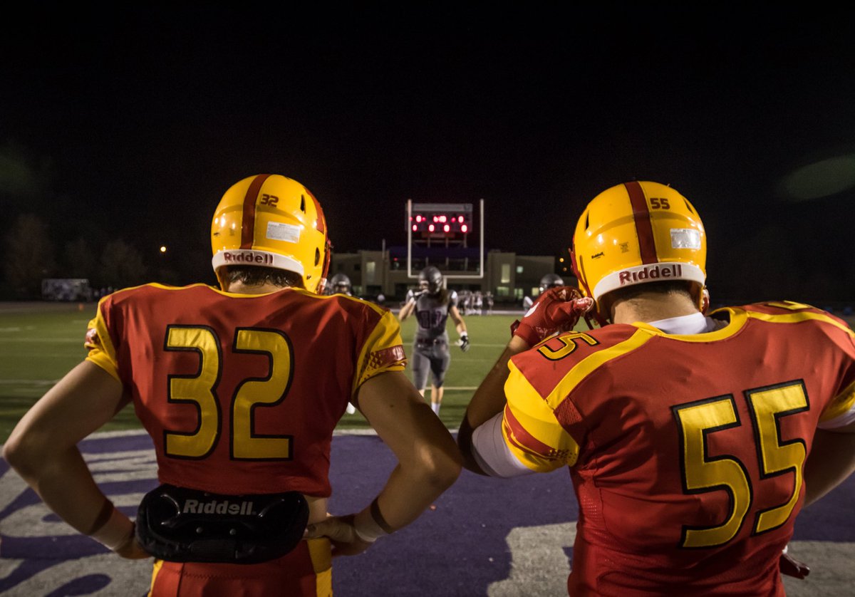 nelsonlordsftbl's tweet photo. The waiting continues ⏳… Hoping for good news from @Sflecce & @fordnation SOON!! 🟥🟨🏈#GetVaccinated #LetsGetStarted #BringFootballBack https://t.co/g9CK2ZfeBo