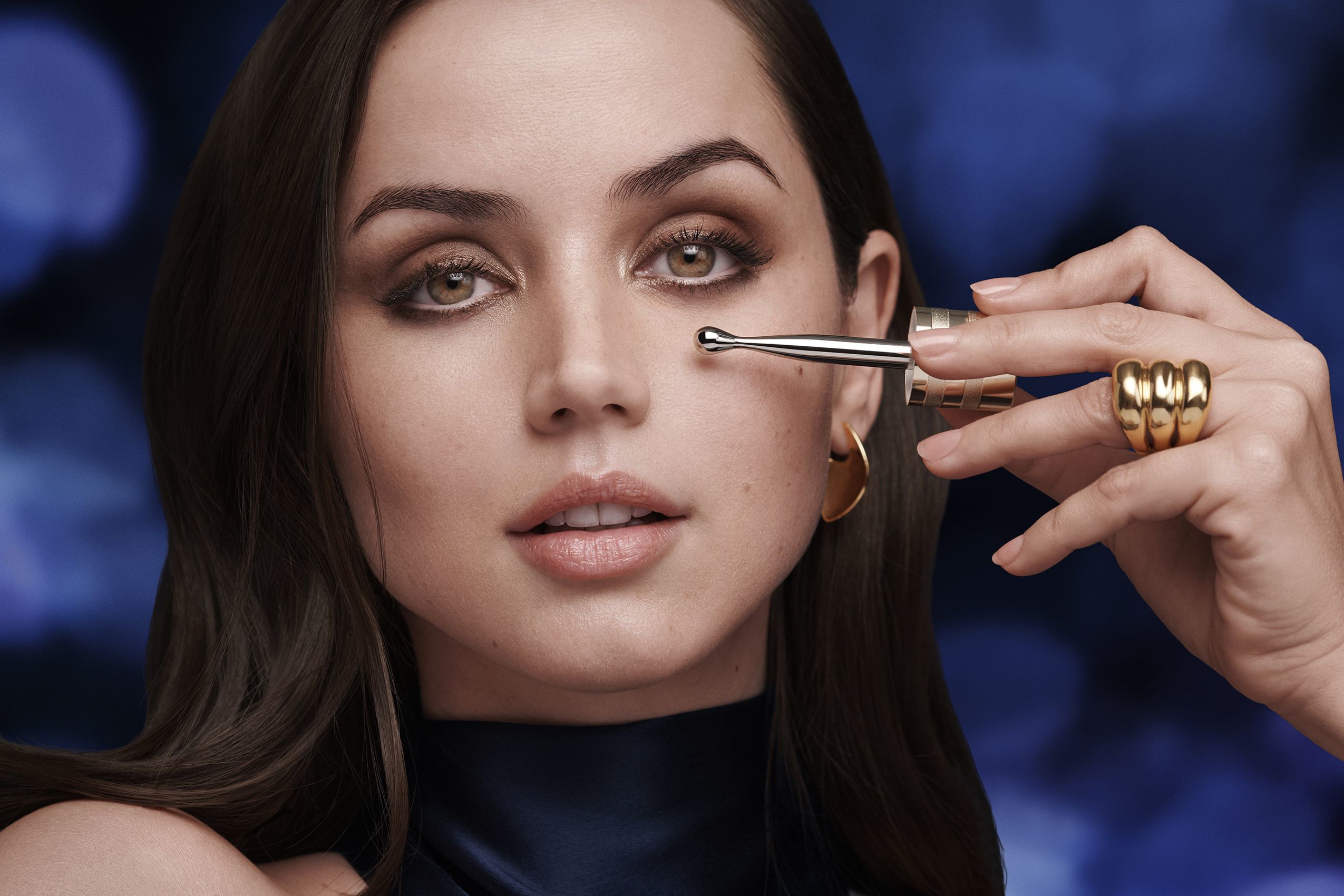 Estée Lauder Advanced Night Repair with Ana de Armas