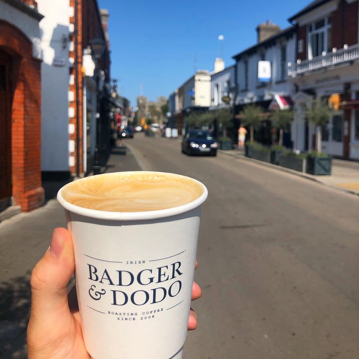 What goes into our coffee? We have three types of milk to choose from: @TheVillageDairy organic milk, @CalifiaFarmsUK oat milk and @Alpro almond milk. In terms of the coffee itself, we use the famous @BadgerAndDodo coffee and brew this with a new @victoriaarduino coffee machine!