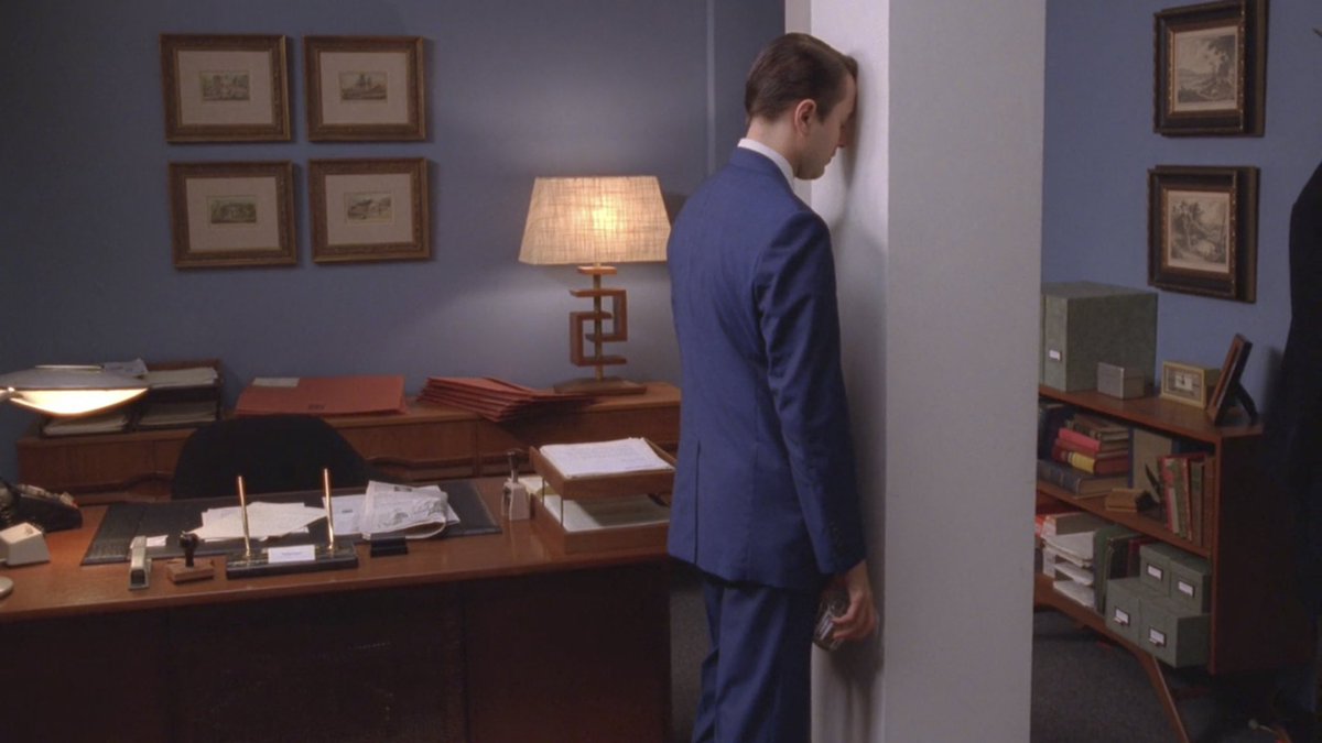 madmenpics's tweet photo. happy monday https://t.co/p2NBlHdXSe