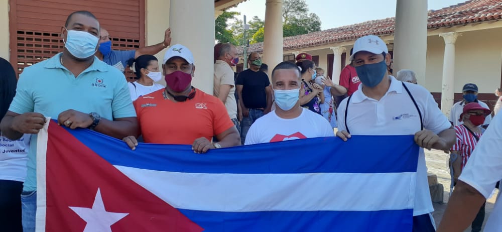 gil_yoanni's tweet photo. La facultad de Cultura Física siempre en la primera fila de la revolución en el acto por el 26 de julio. https://t.co/RWW6jPkWgc