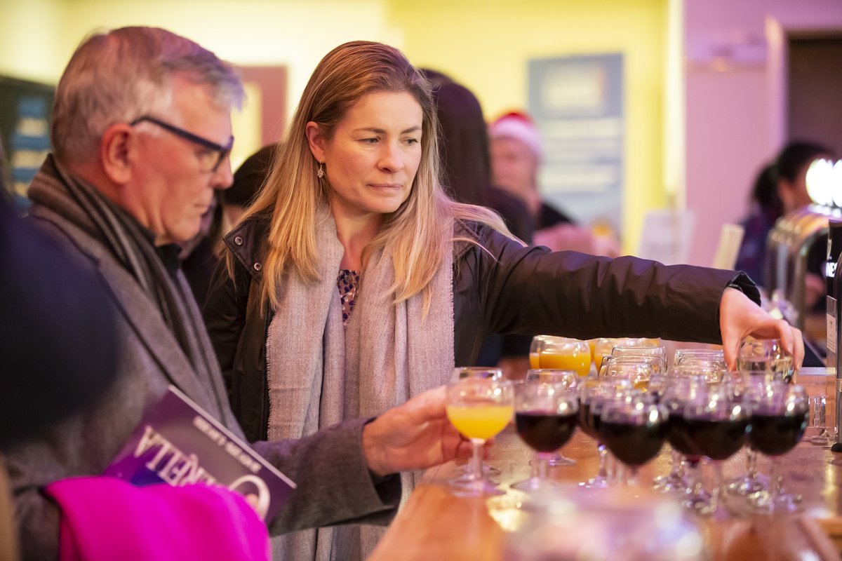 The_Garrick's tweet photo. โ๏ธ We need your help #LichfieldLocal!
Is there an activity, experience, or retail opportunity you think is missing from Lichfield that could take place in Lichfield Garrick's Green Room?
Take our short survey below and let us know! ๐
๐ณ๏ธ: https://t.co/7YjSmbVSCQ https://t.co/XtcC8qQcfa