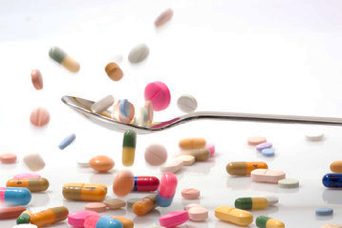 #Automedicación
¿Conocés los riesgos de tomar por cuenta propia medicamentos de venta libre?
drcormillot.com.ar/conozca-los-ri… 
Vía <a href="/drcormillotcom/">DrCormillot.com</a>