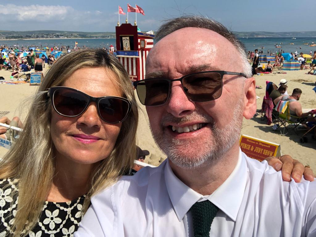 EstateMoves's tweet image. Who wants to be beside the seaside? Who wants to be beside the sea?? !! #lovingwherewelive