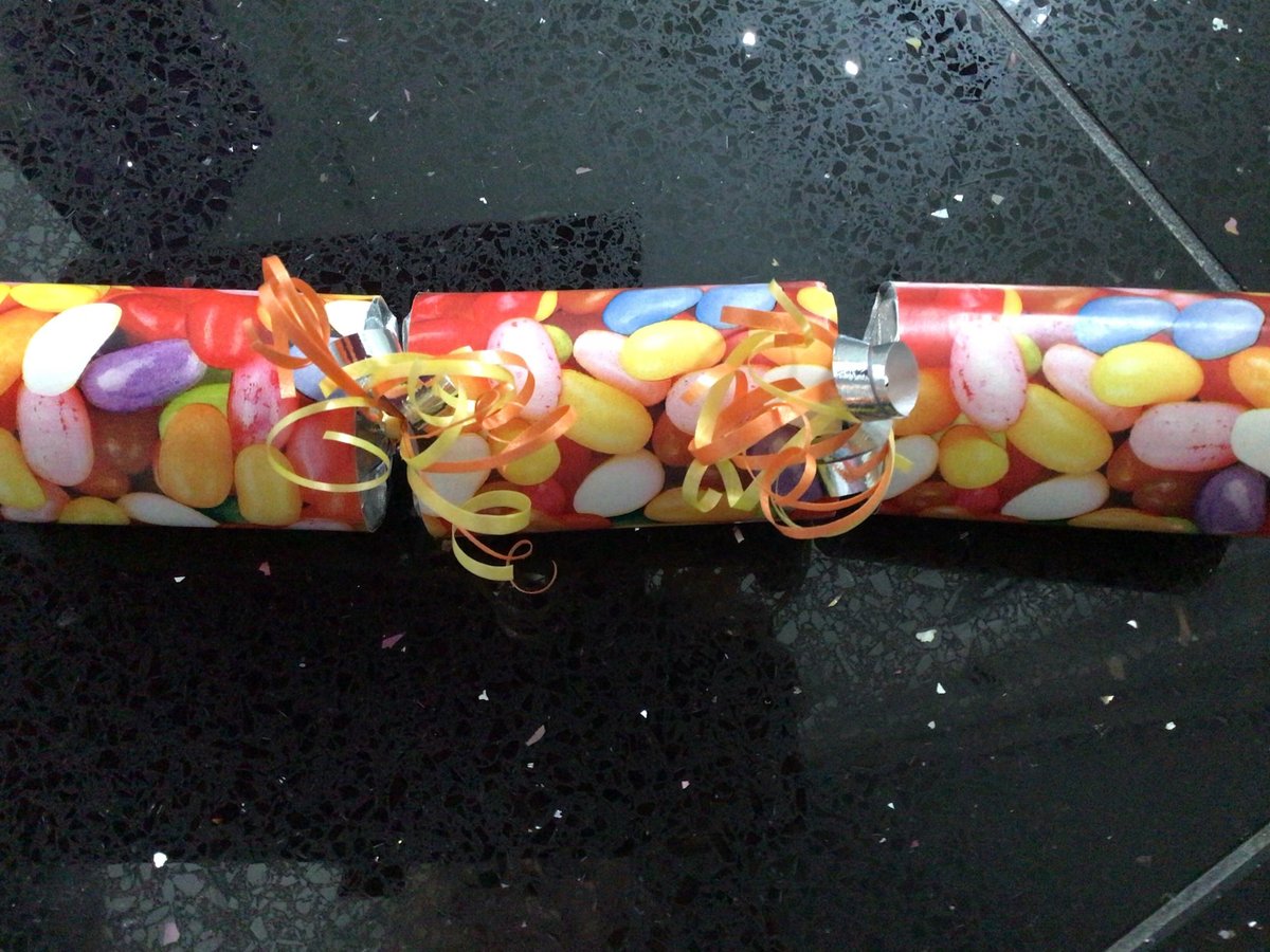 CrackerByDesign's tweet image. Summer Holidays
Children’s Party to organize?
Jellybean Crackers 

ebay.co.uk/str/crackersby…
amazon.co.uk/handmade/crack…