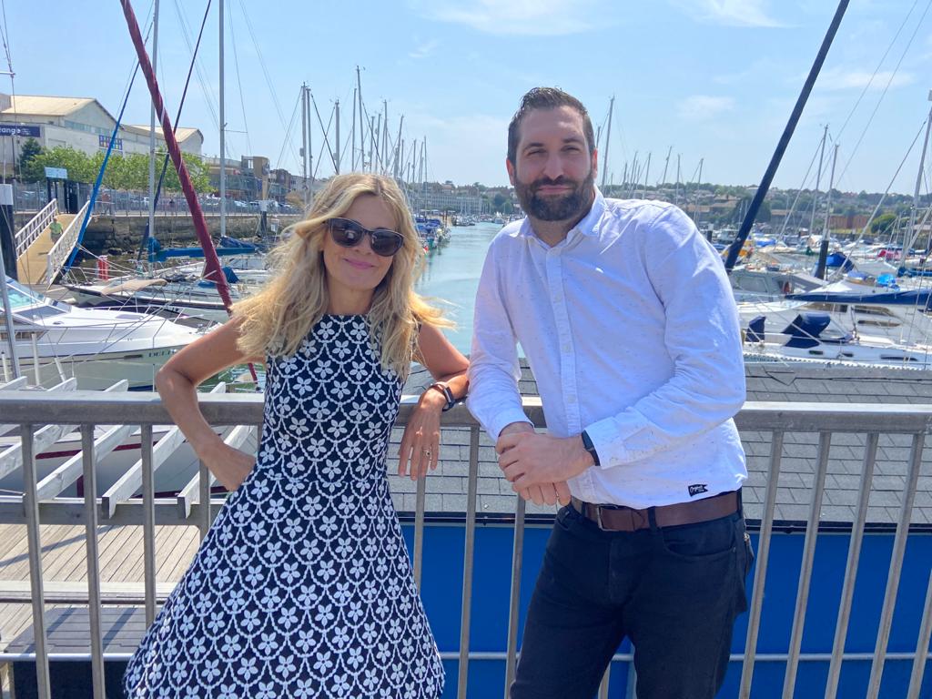 EstateMoves's tweet image. #lovingwherewelive #directmovesenjoyingthesun 😎😎😎