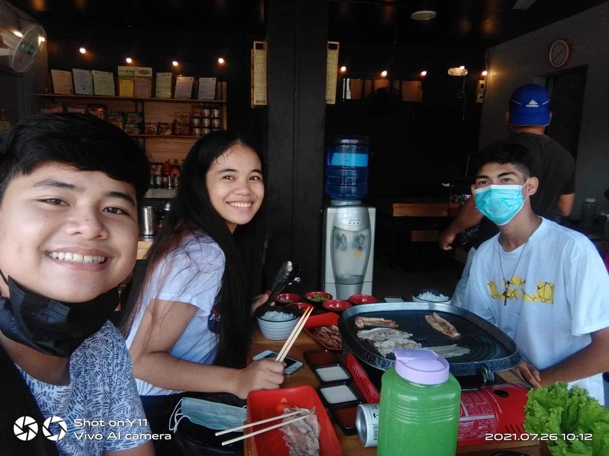 DianaJoy's tweet photo. Dito muna bawal sa fb e at mga takas HAHAHH https://t.co/frTSda6VSD