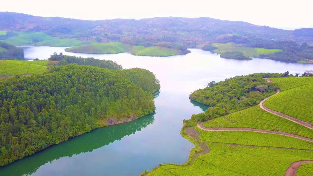 Masimikecamp's tweet photo. The vibe around Nyawamba Dam is lit! ITS LIT🔥🔥🔥. https://t.co/n6fGNdVJsl