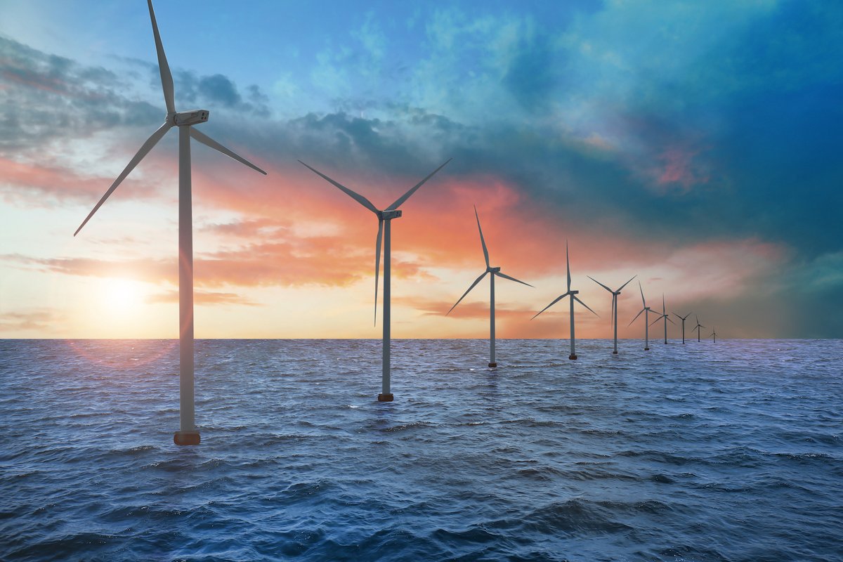 Another reason to celebrate! The <a href="/CAFE_UMass/">UMass Ag/Food/Env</a> Clean Energy Extension just received a grant to expand their Offshore Wind Professional Certificate program. This grant will be used to bring more diversity, equity, &amp; inclusion into the program &amp; career path. ow.ly/Vc9150FCraG