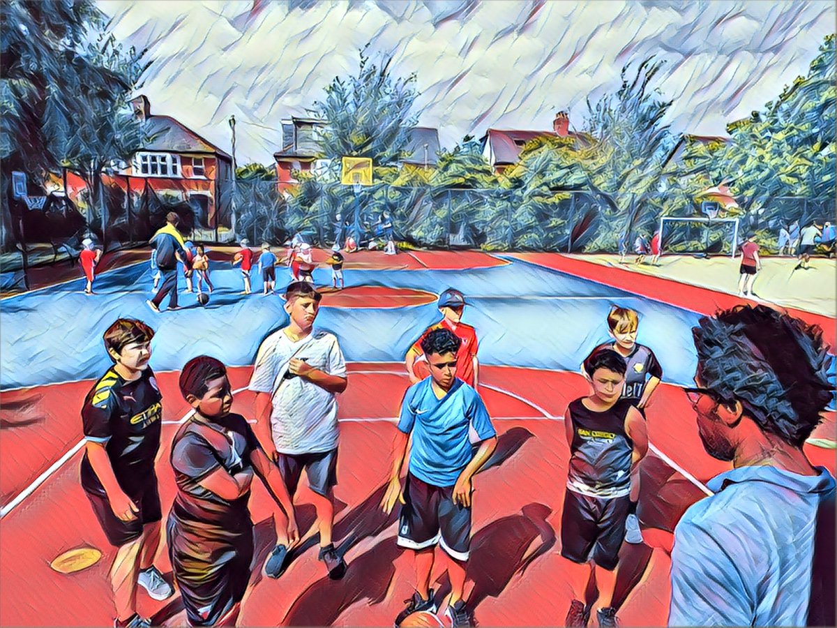 What a great day!! over 120 young people enjoying basketball <a href="/llwynfedw/">FriendsLlwynfedwGdns</a>  🏀🥳👏 llawer o hwyl. #Basketball #cardiffbasketball #SummerofSmiles
