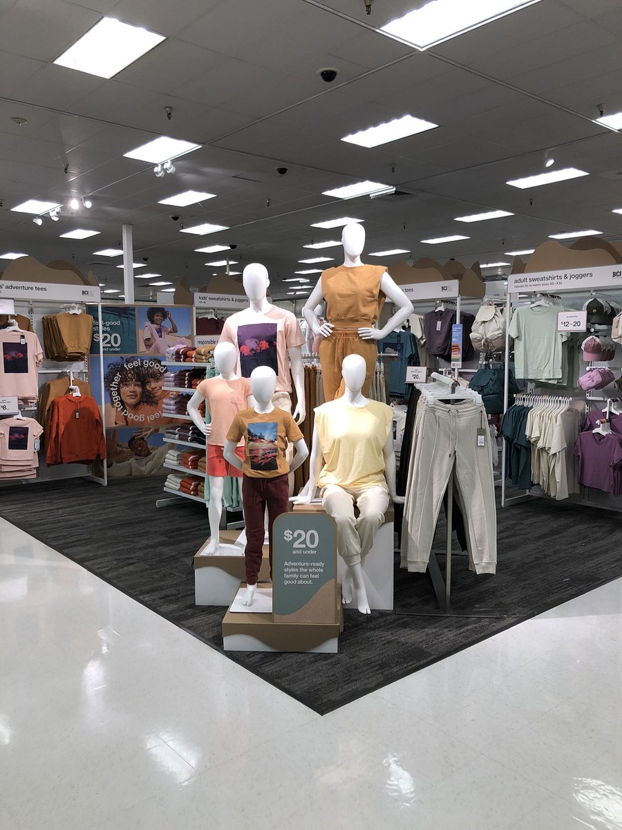 JamezFromTarget's tweet photo. Our new #FamilyLeisure collection is set and 😍🤩😍🤩 it’s so gorgeous! @jodijordheim @Target #TargetTrends #TargetHasStyle #TargetStyle #D143HasStyle #OriginalUse #Goodfellow #WildFable #UniversalThread #ANewDay #CatAndJack #T76 https://t.co/SDZp8O98jz