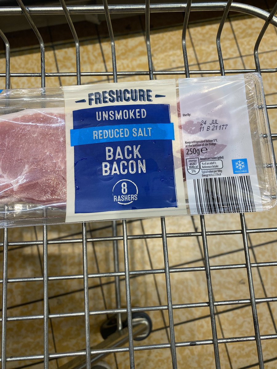 leewilson31's tweet photo. @AldiUK nice to see good stock rotation at your scawsby store in Doncaster it’s now the 26/07 https://t.co/X7MSjtwe8b