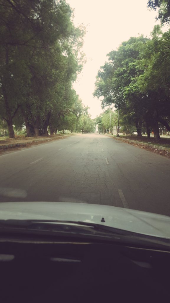 رستہ میں مل گیا تو شریک سفر نہ جان

جو چھاؤں مہرباں ہو اسے اپنا گھر نہ جان
<a href="/rzuroj/">Urooj Riz</a>

#BBN