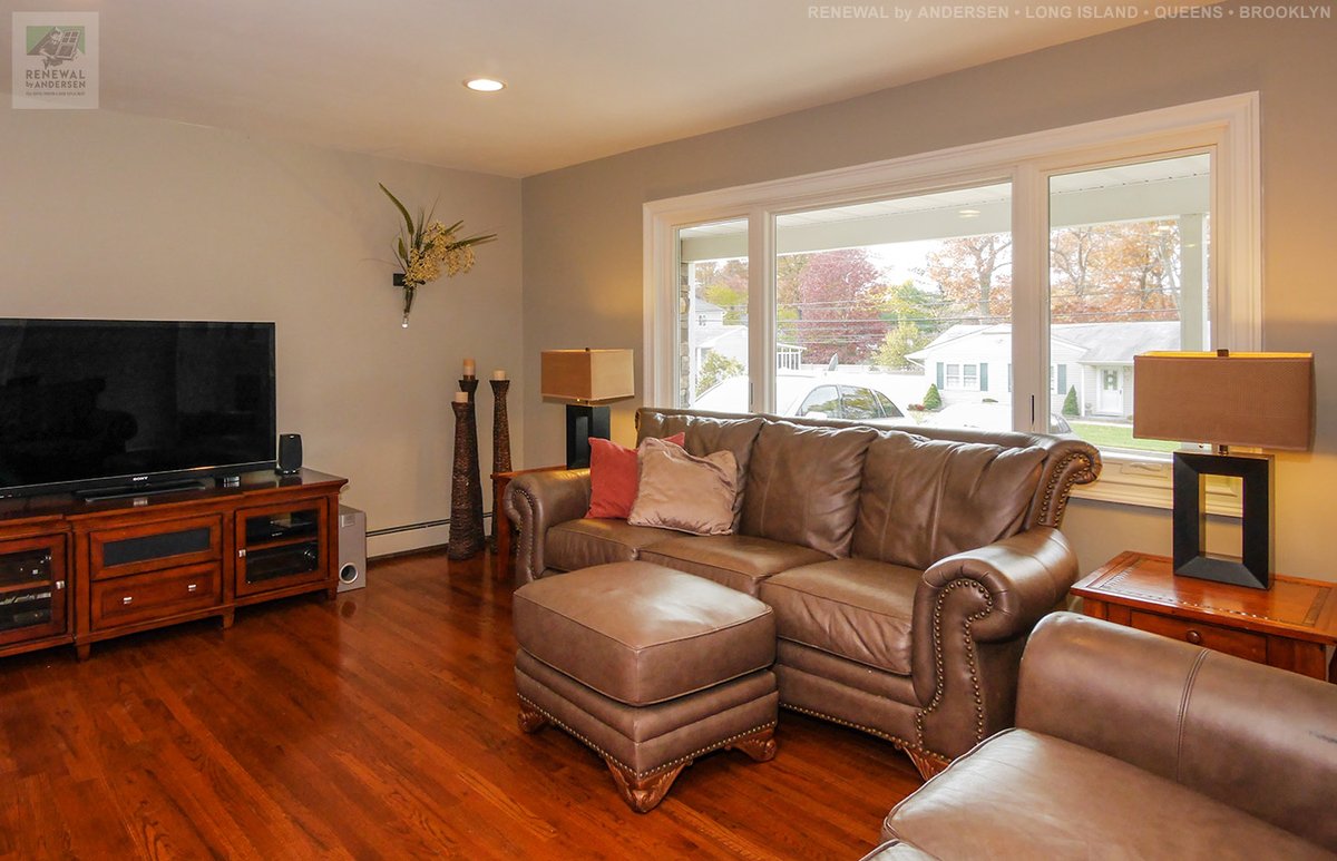 RbA_Metro's tweet photo. Splendid #livingroom with large new #window combination we installed... 

#windowcombination #windows #homewindows #livingroomwindows #casementwindows #picturewindow #andersenwindows #renewalbyandersen #longisland #contractor #renovation #renovate #remodeling #construction #home https://t.co/ajiEirsViR