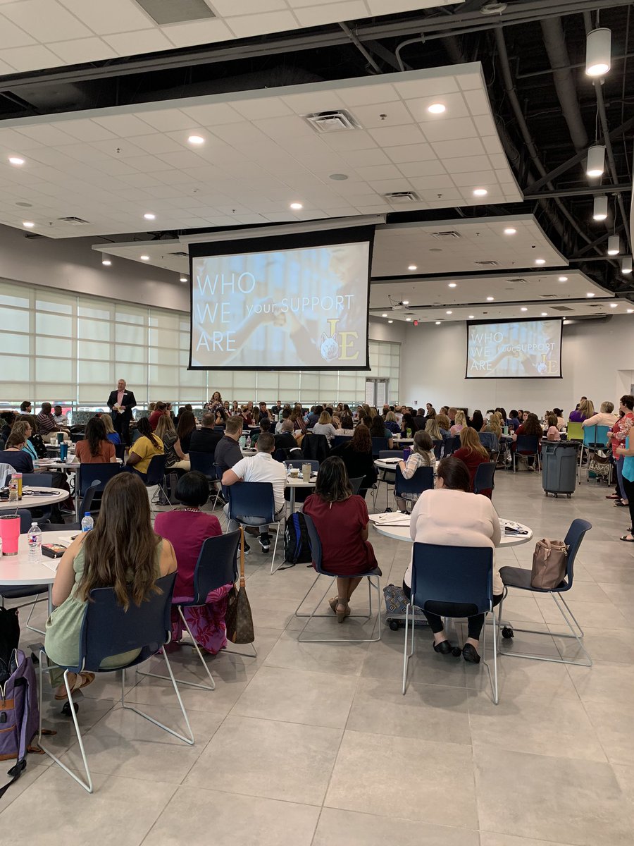 Welcome to the famiLE! New educator welcome week starts today <a href="/leisd/">Little Elm ISD</a> #loboslearn #loboproud