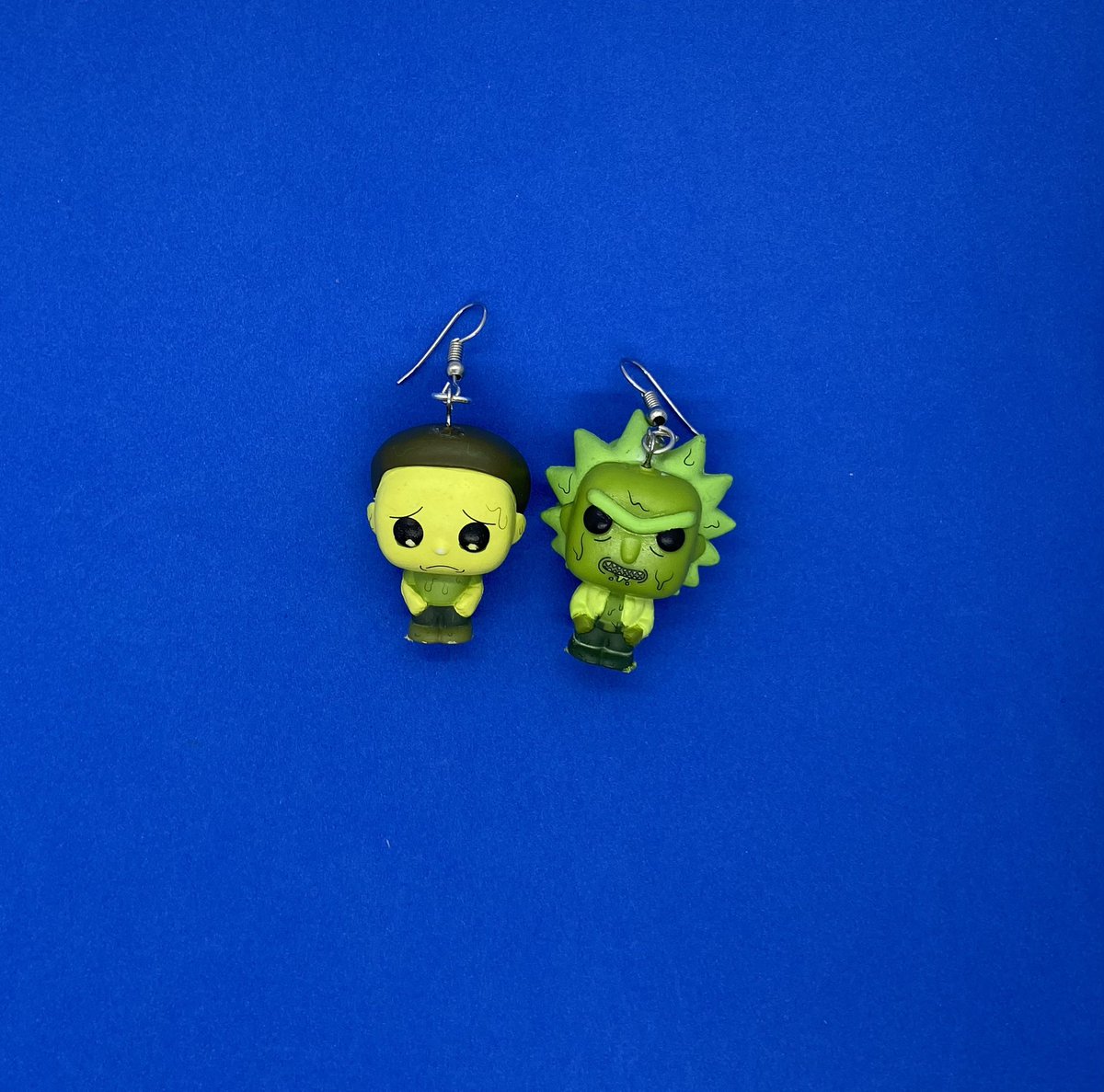 Brincos Rick &amp; Morty
✨14✨