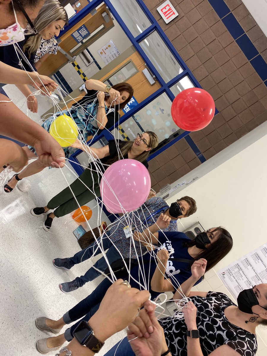 Hart Elementary tweet media