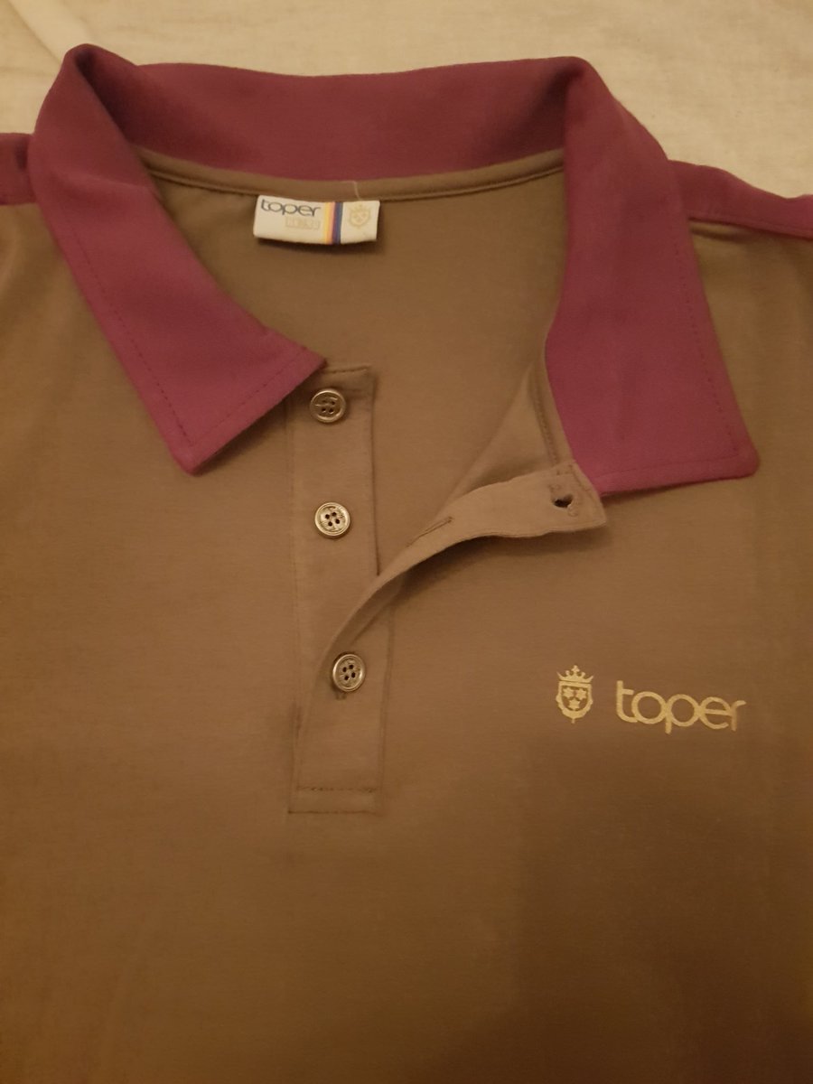 cashkee's tweet photo. Pa lejte kaj sem pravkar dobil. Od Avstrijca. Za uslugo. #toper #madeinslo https://t.co/GnjqcsQPsF
Ne dam jo dva dni dol, majke mi.
Ponosen.. 😊😊😊😊😊😊 https://t.co/f7Kcuq8d2s