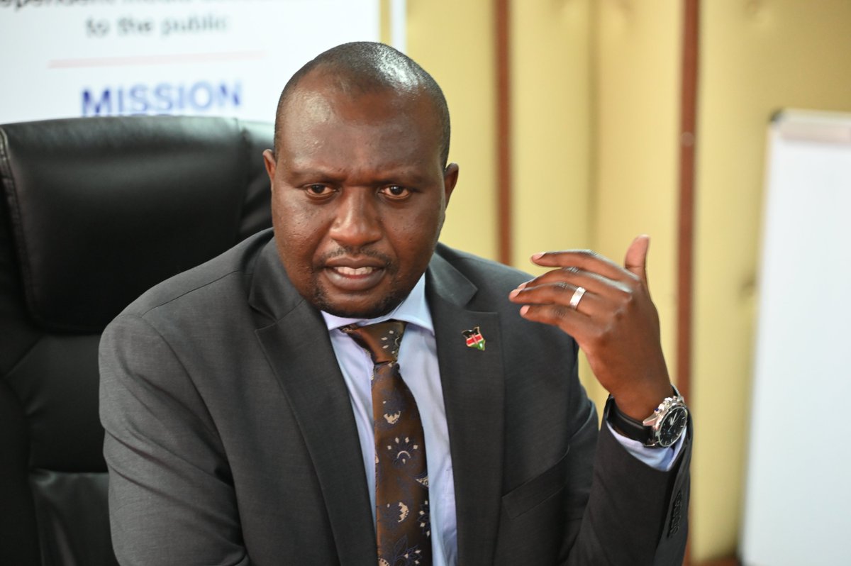 “I particularly encourage newscasters to accredit with us to enable them access our reporting grants and to participate in our Annual Journalism Excellence Awards just like other journalists”, -.<a href="/MediaCouncilK/">Media Council of Kenya</a>  CEO .<a href="/DavidOmwoyo/">David Omwoyo, MBS</a>