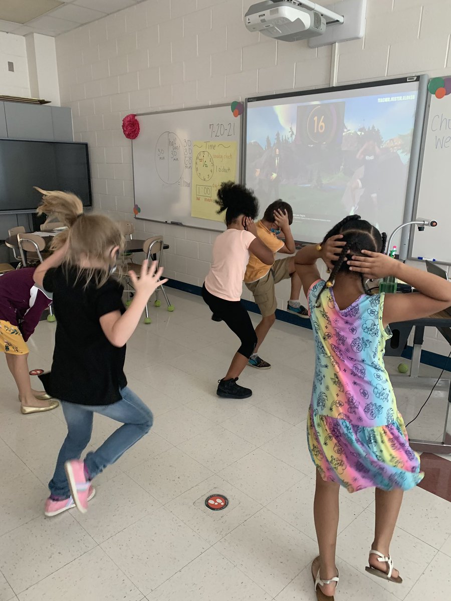 BraxtonMcLaurin's tweet image. Fortnite Fitness at MMES Rise! @nicholem2015 #CCSRISE2021!