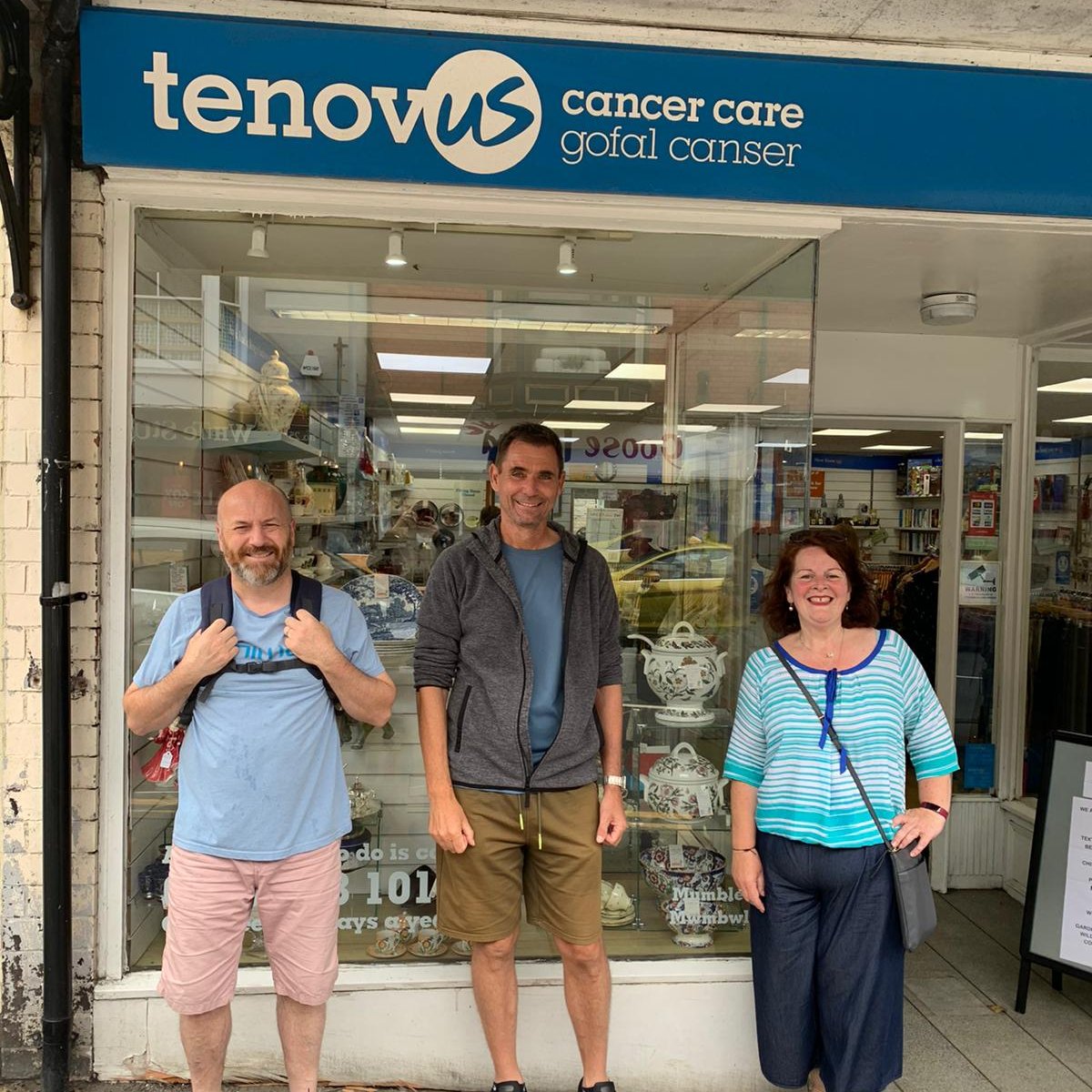 We couldn't resist this photo op at <a href="/tenovuscancer/">Tenovus Cancer Care / Gofal Canser Tenovus</a> in mumbles #baton4cancer #fundraising #cancerresearch