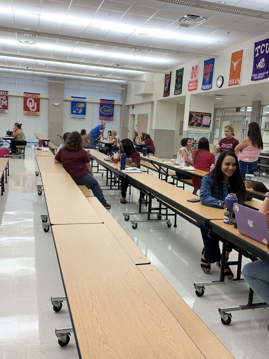 And we’re back like we never left! Big shoutout to <a href="/Chiloso_mexican/">Chiloso</a> Wylie for donating breakfast burritos, chips and salsa for our teachers first day back this morning! It’s going to be a great year! <a href="/Weaver_Eagles/">Weaver Elementary</a> #GISDLiteracy