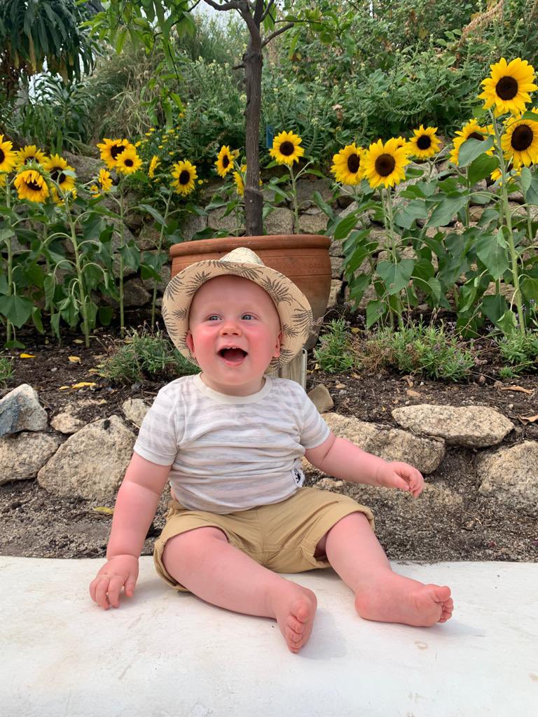 wdward7's tweet photo. #edenphotocomp #nevertooyoung #ImACeleb get me out of here 😎 https://t.co/Wv6IEfTvd8