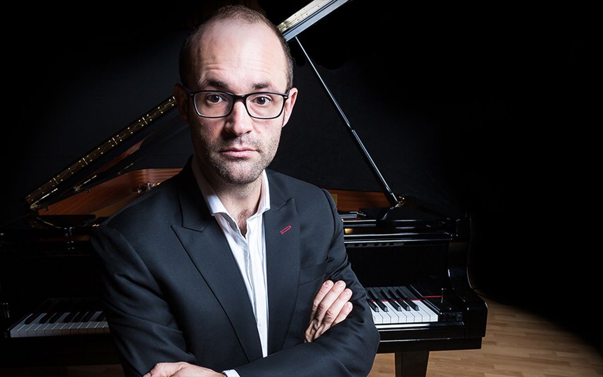 What made you choose to become a professional musician?

"It was so potent a desire that I never thought about doing anything else."

Read the entire interview with pianist Nathan Williamson @N_W_Music here: citymusiclive.co.uk/nathan-william…