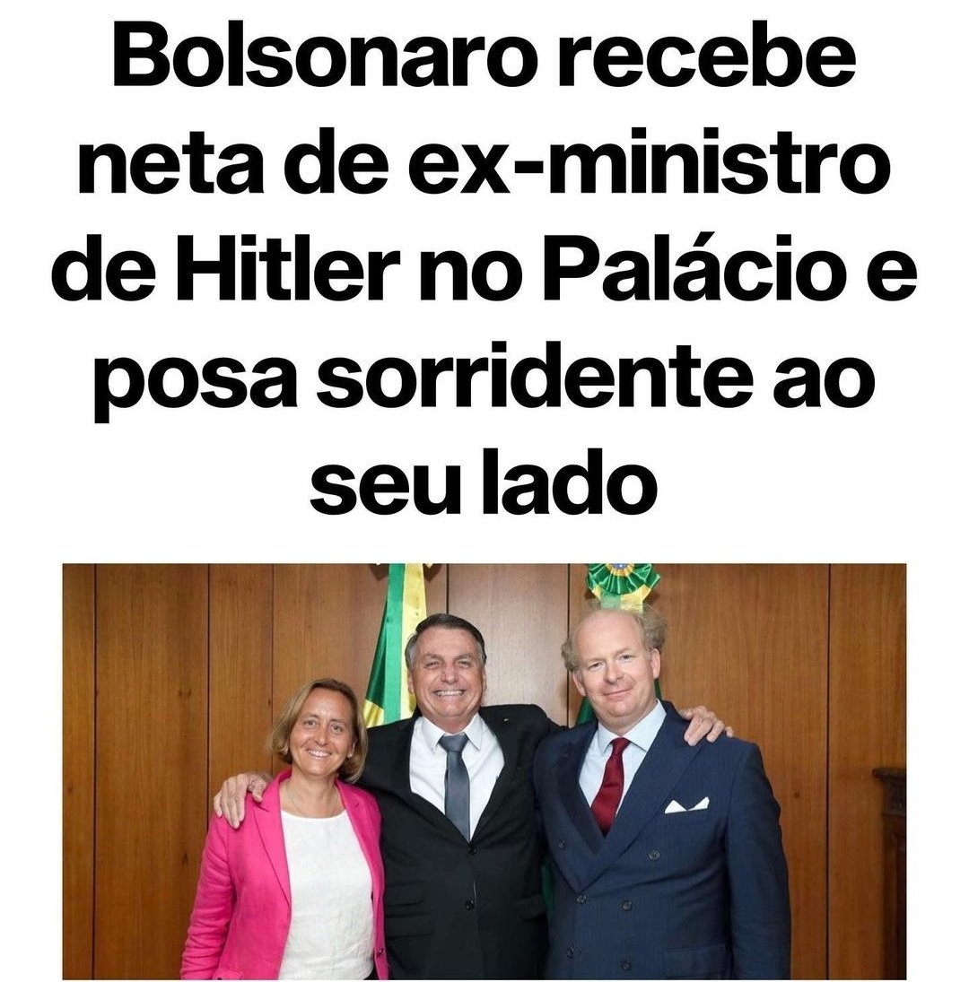 SenadorRogerio's tweet photo. - Ex-Secretário nacional da Cultura de Bolsonaro, Roberto Alvim faz discurso semelhante ao de ministro da Propaganda de Hitler

- Assessor de Bolsonaro faz gesto Nazista em sessão no Senado

- Bolsonaro posa para foto com neta de antigo ministro de Hitler

Alguém surpreso?🤔 https://t.co/a4d54BpHwd