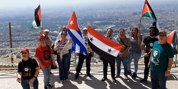 Francis_Habana's tweet image. #Sirios, #CUBANOS y #palestinos ratificaron hoy su solidaridad y apoyo a #Cuba ante los intentos de desestabilización por parte de Estados Unidos, en una actividad organizada por el Día de la Rebeldía Nacional. #AbajoElBloqueo #MiMoncadaHoy .