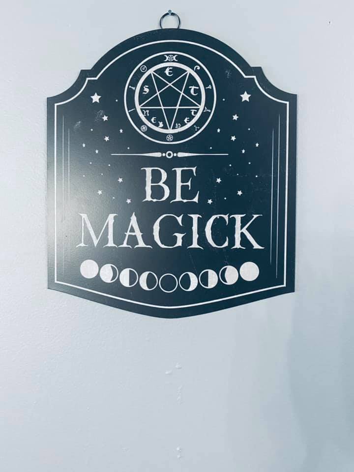 AlchemyHaircrft's tweet photo. Been updating the decor a bit! A year later and things are feeling a bit more complete. 

#Tulsa #AlchemyHaircraft 
#Haircraft #alternativeaesthetic https://t.co/VGQwZjII5o