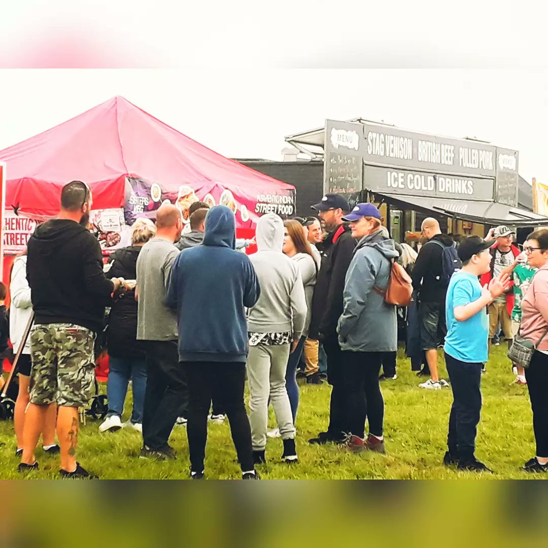 SistersVeg's tweet photo. Another successful event for Sisters Indian Street Food at The Orsett Classic and Vintage Show organised by @HaddonEvents in Essex. Thanks to everyone who came and supported :) 

To know where we are next follow us on Instagram and Facebook to be kept updated on our locations. https://t.co/u31sJdt3s2