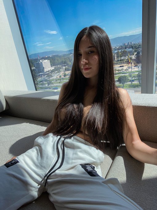 Sun ☀️ https://t.co/B67cN3Se3K