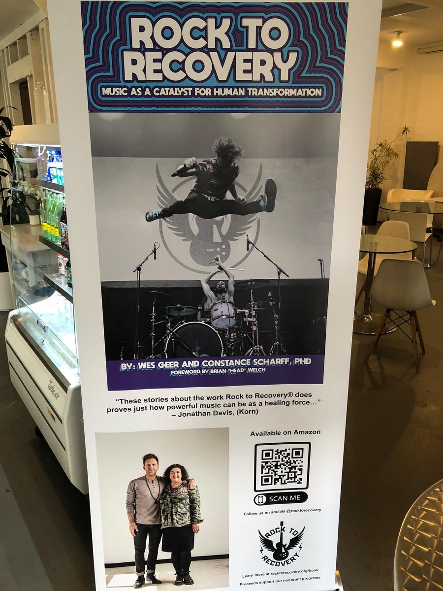 all_sober's tweet photo. We had the pleasure of attending the Rock to Recovery book launch event yesterday in Los Angeles! Learn more about Rock to Recovery and purchase the book at the link here: https://t.co/s0asF9q3OQ #rocktorecovery #allsober #mondaymotivation https://t.co/XtlI35czax