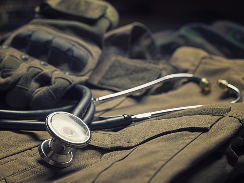CEG_NY's tweet photo. CEG’s #TheResearchConnection highlights how @RPI researchers & @USArmy aim to standardize the #ProlongedFieldCare cert. process by combining #neuroimaging, #computervision, #eyetracking, & #artificialintelligence methods. @DEVCOM_SC https://t.co/Z0TJU5o18W #AI #MachineVision https://t.co/c9gTj2n3Qq