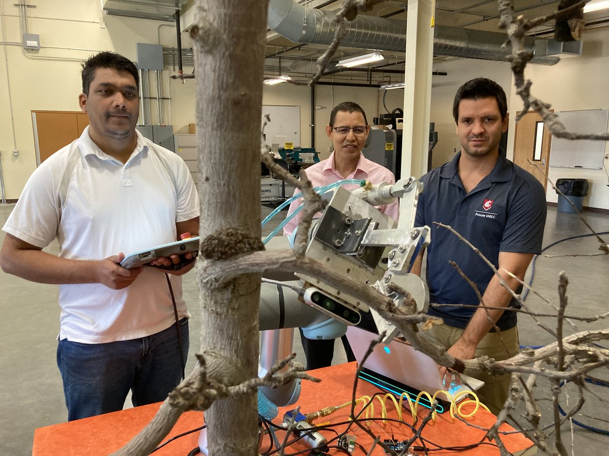 WSU #AgRobotics team is hiring a PostDoc asap, with some/all keywords  #MachineVision, #ImageProcessing, #DeepLearning, #SpectralSensing, #ROS, #Python, #Matlab, #PrecisionAg, #SmartFarming, #NutrientManagement, #SpecialtyCrops,
#Agriculture

Contact: manoj.karkee@wsu.edu