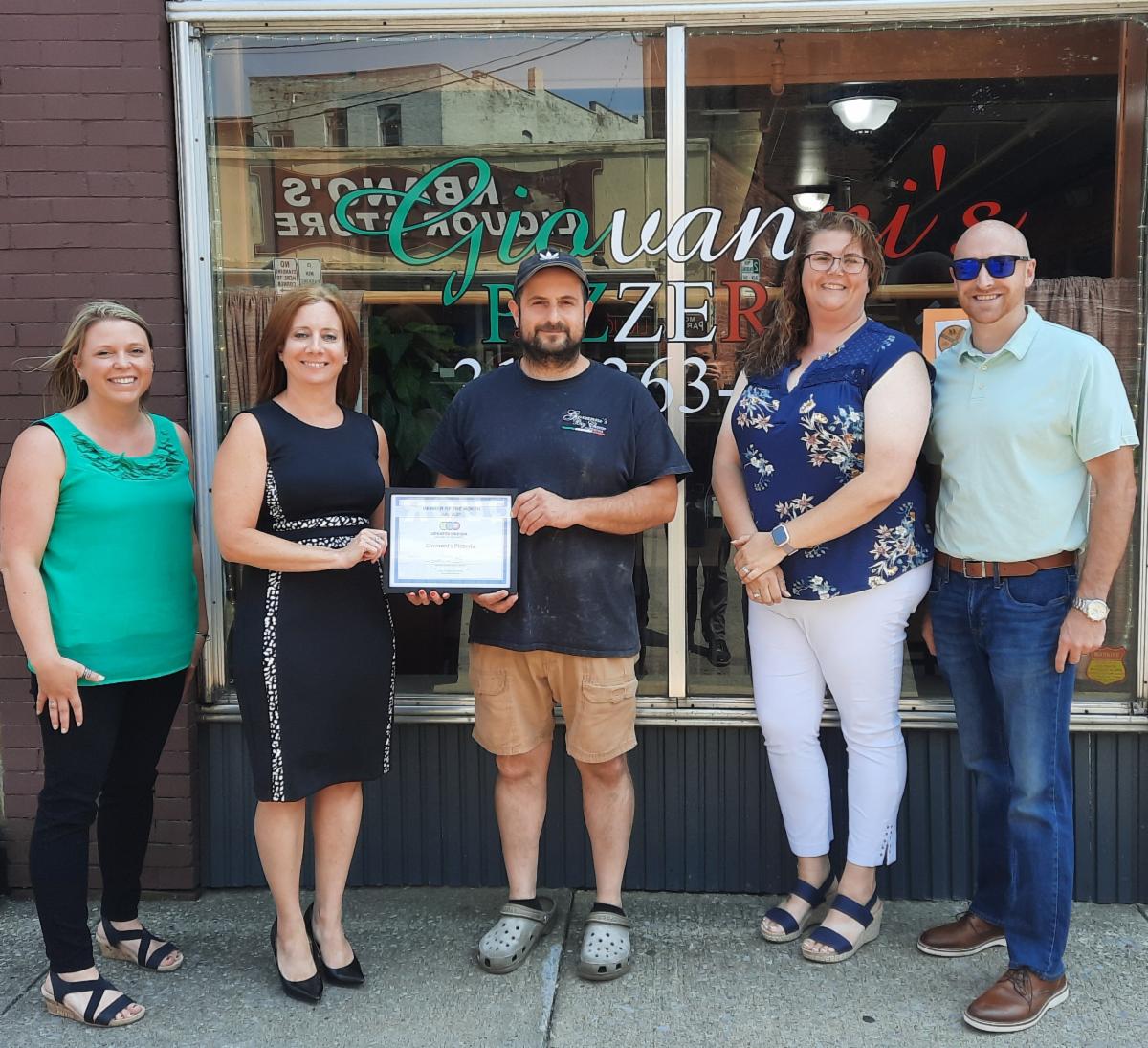 Giovanni's Pizzeria Named July 2021 Chamber Member of the Month conta.cc/3x6F3H6