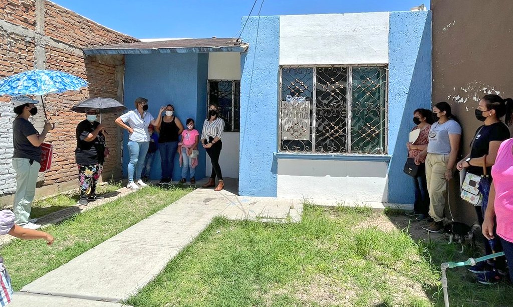 Gabyvazquezch's tweet photo. Excelente inicio de semana para todos 🙌🏻
👉🏻 Vamos a seguir trabajando de cerca con la gente, atendiendo desde nuestra trinchera, sus demandas y necesidades. 💪🏻
#GenerandoVamos por la gente! 🙋♀️ https://t.co/GwZsX8afV3