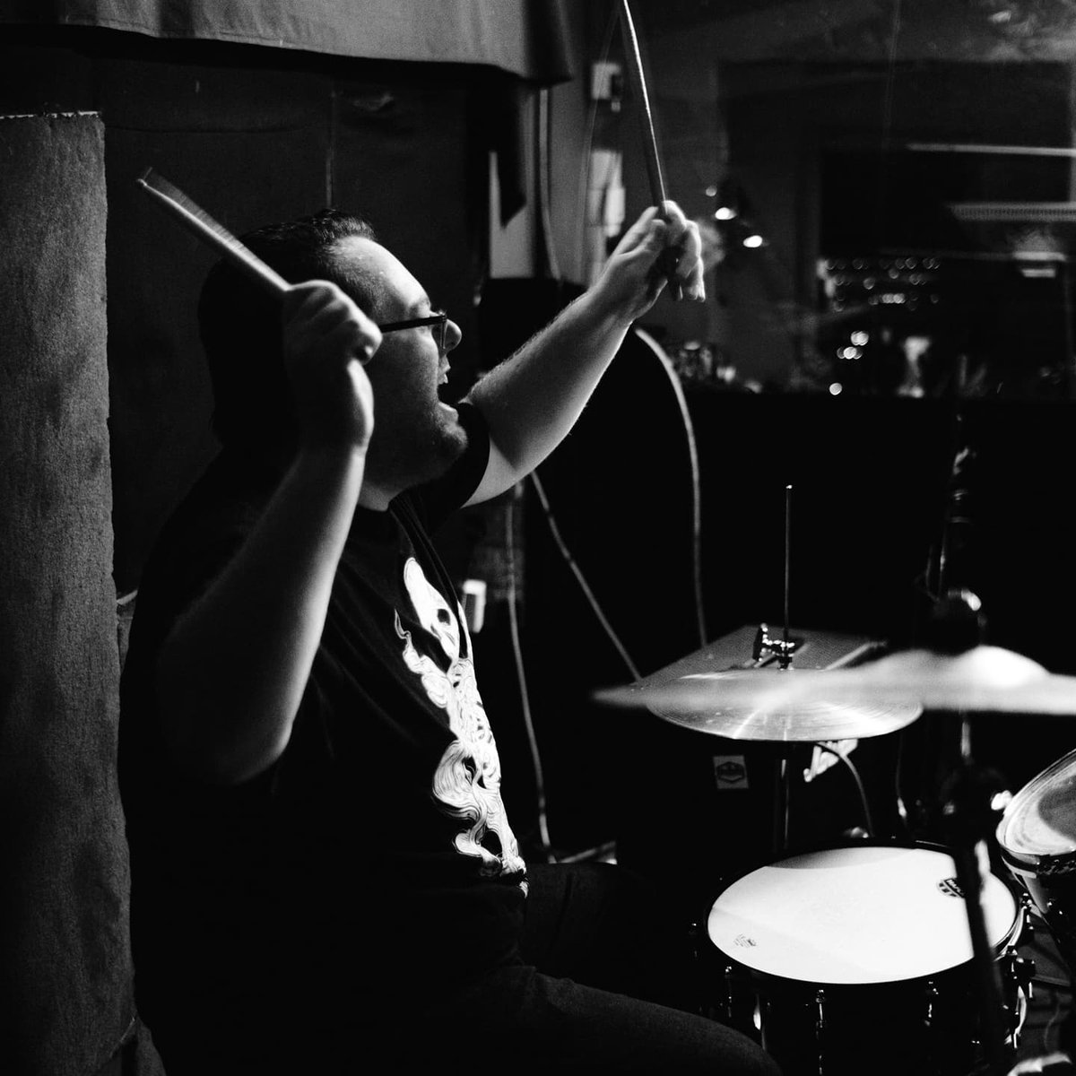 intotheredband's tweet photo. Big love from Into the Red for supporting us this past year it means so much to finally get back on stage and see everyone x

Logan, Josh, Callum, Ash 💖

📸 - Alex Dixon,  @/blackboxphotoco on Instagram https://t.co/Rs30BTOlR7