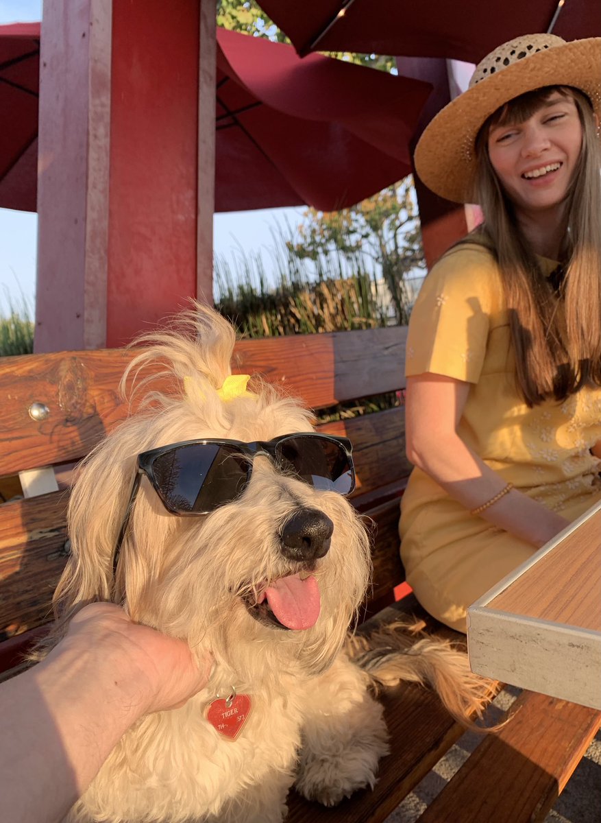 😎Patio pleasures await!😎