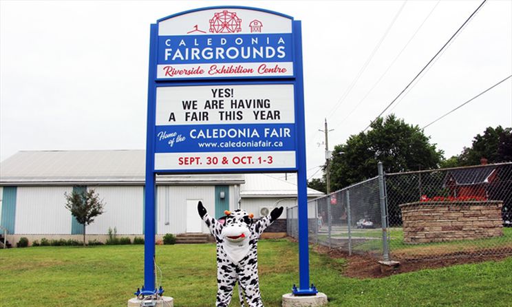 TheSachem's tweet photo. Good news for local residents looking to indulge in a cotton candy-fueled sugar rush and see some livestock this fall, said Haldimand and Norfolk’s interim chief medical officer of health. #Haldimand #FallFairs #COVID19 @Caledonia_Fair @BinbrkAgSociety

https://t.co/Jg4ZeIZcDL https://t.co/iGn5FFVGwO