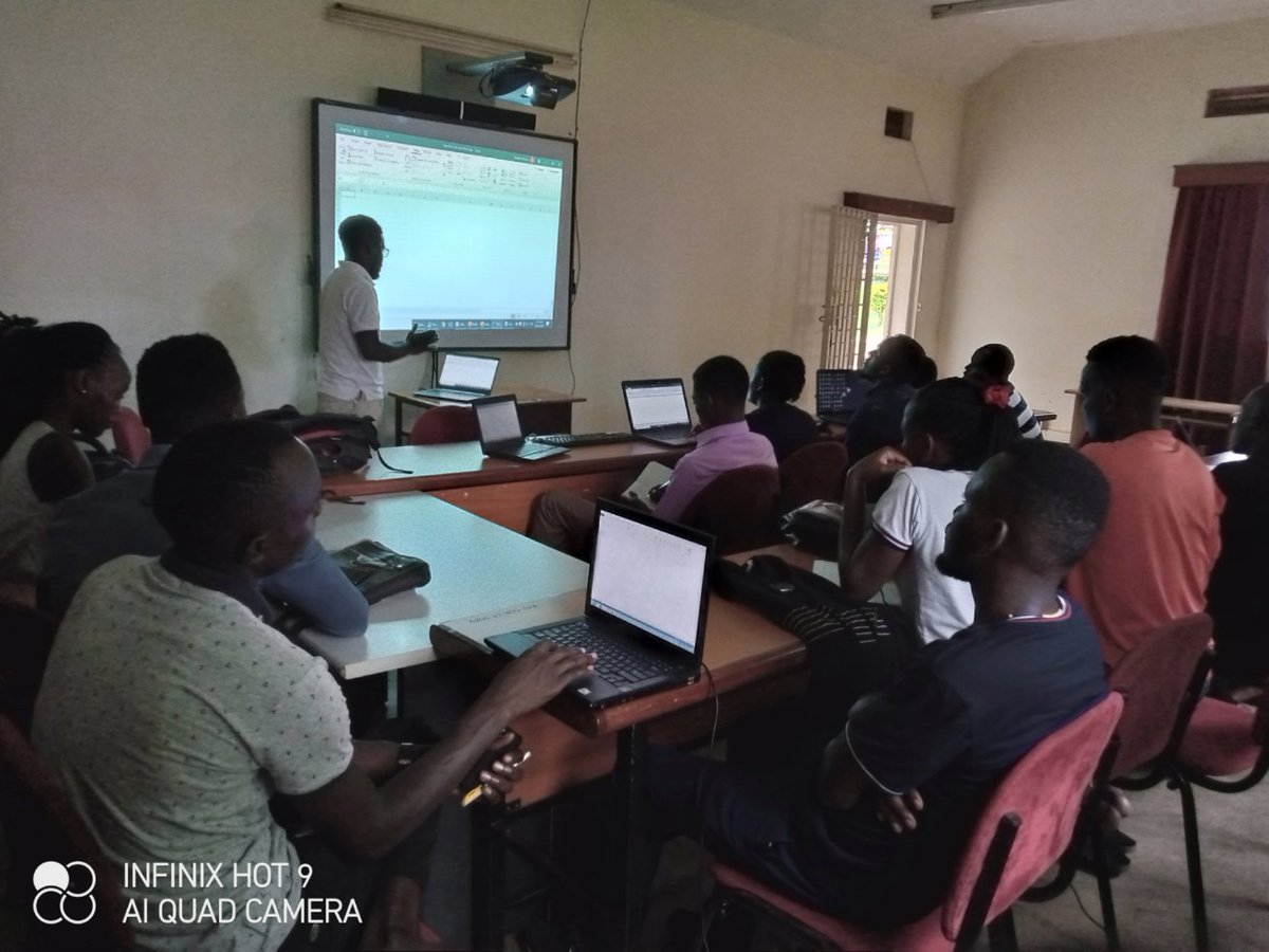 Excel10XMORE's tweet image. Dear #Managers ,If you don&apos;t train them then don&apos;t blame them too.#Excel is on every computer in the office but few know how to milk it to produce results with high levels of efficiency and accuracy .You need  #AdvancedExcel trainings to better your staff.#Excel10XMORE:-|🎉🤩