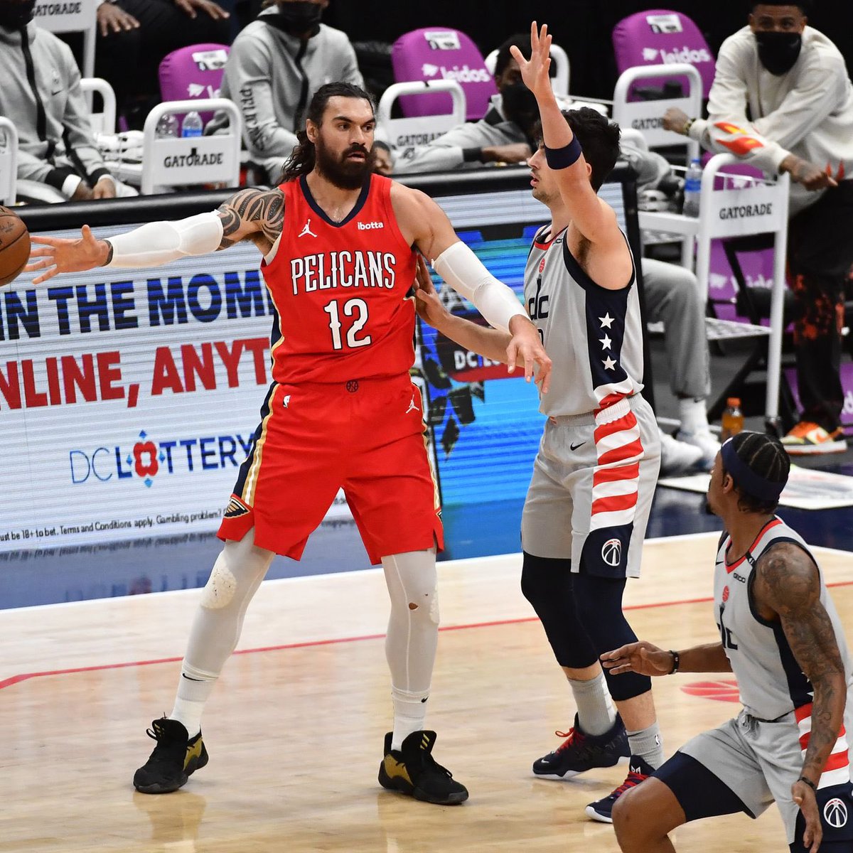 PerSourcesENT's tweet photo. BREAKING: Steven Adams is headed to the Grizzlies along with Eric Bledsoe for Jonas Valanciunas and picks
via @wojespn https://t.co/zy2D7JKI1p