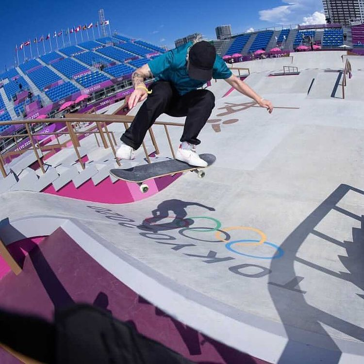 nike sb sandy zoomx bruin for sale