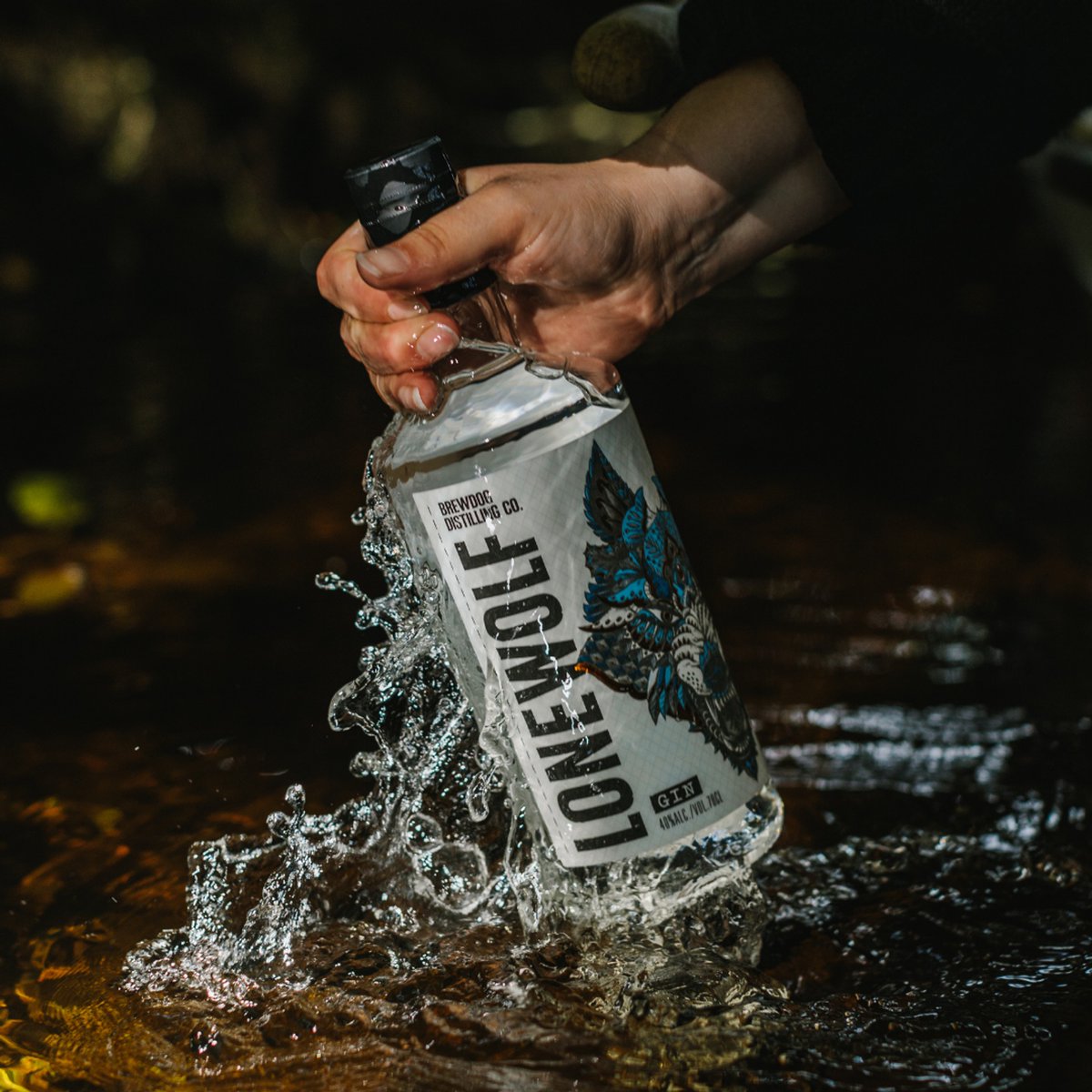 LoneWolf Gin tweet media