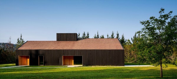 afasiaarq's tweet photo. #BABELstudio . BONADONA https://t.co/vePJcNcmqv | posted by afasia | daily entries on contemporary art and architecture

Caserío Azkarraga . Aldana BABELstudio . BONADONA Arquitectura . photos: © Biderbost Photo Situado en una ladera entre el parque natural de Urkiola y la rese… https://t.co/OrfYG2HmaE