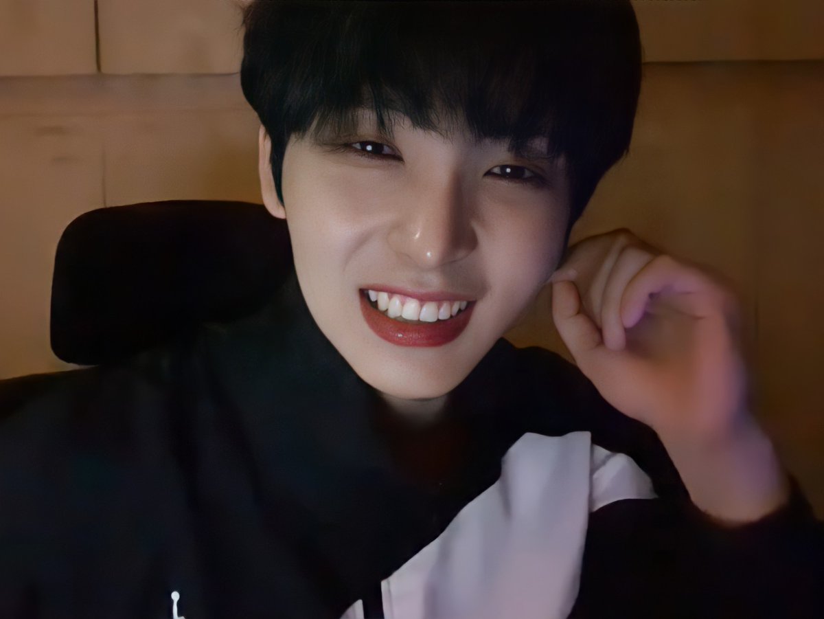 LSHFILMS's tweet photo. #서호 #SEOHO #원어스 #ONEUS https://t.co/F6BhkO6W6z