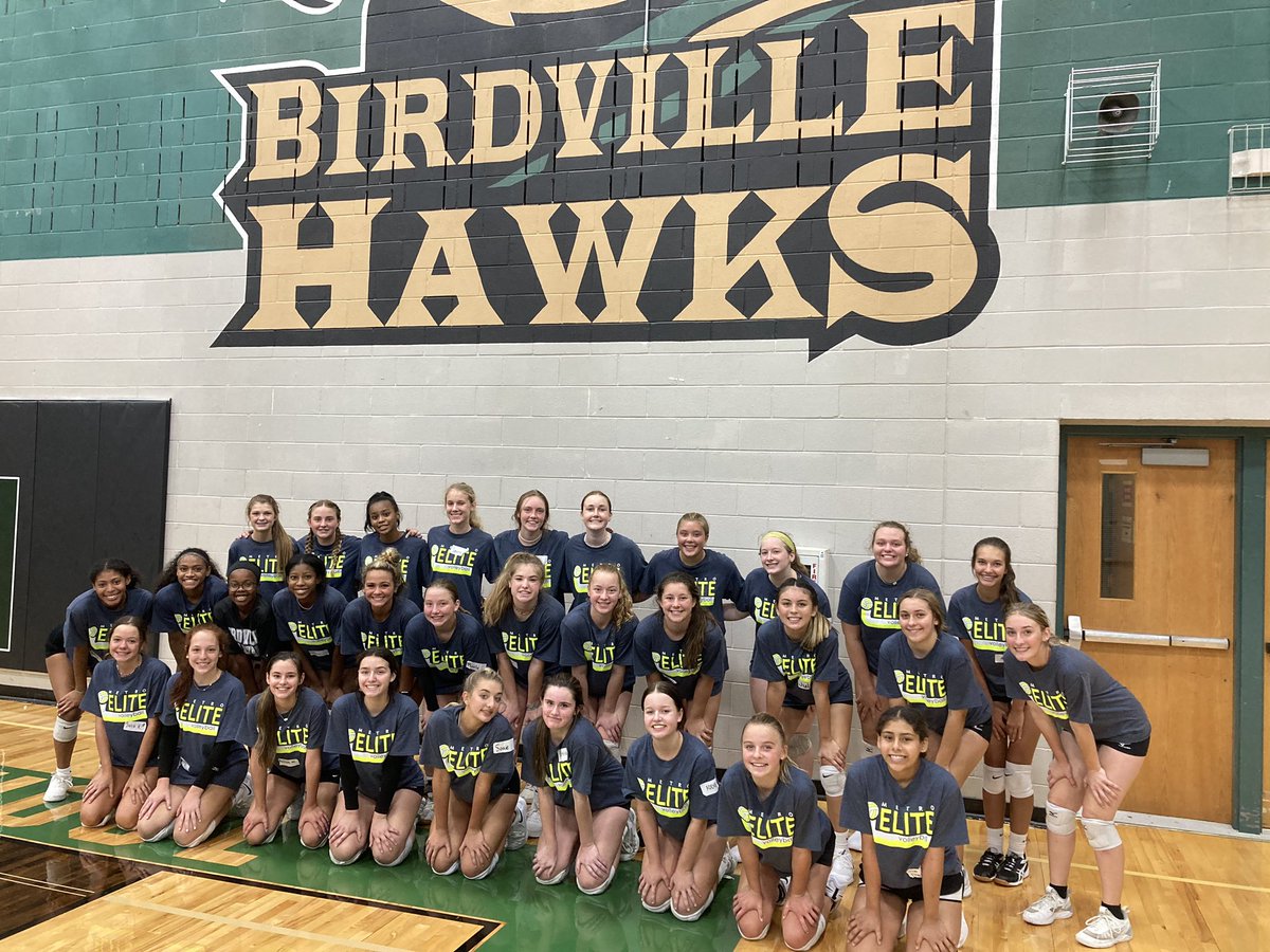 Tryouts begin ONE WEEK from today! Please be sure all paperwork/physical is done BEFORE you come August 2nd!
